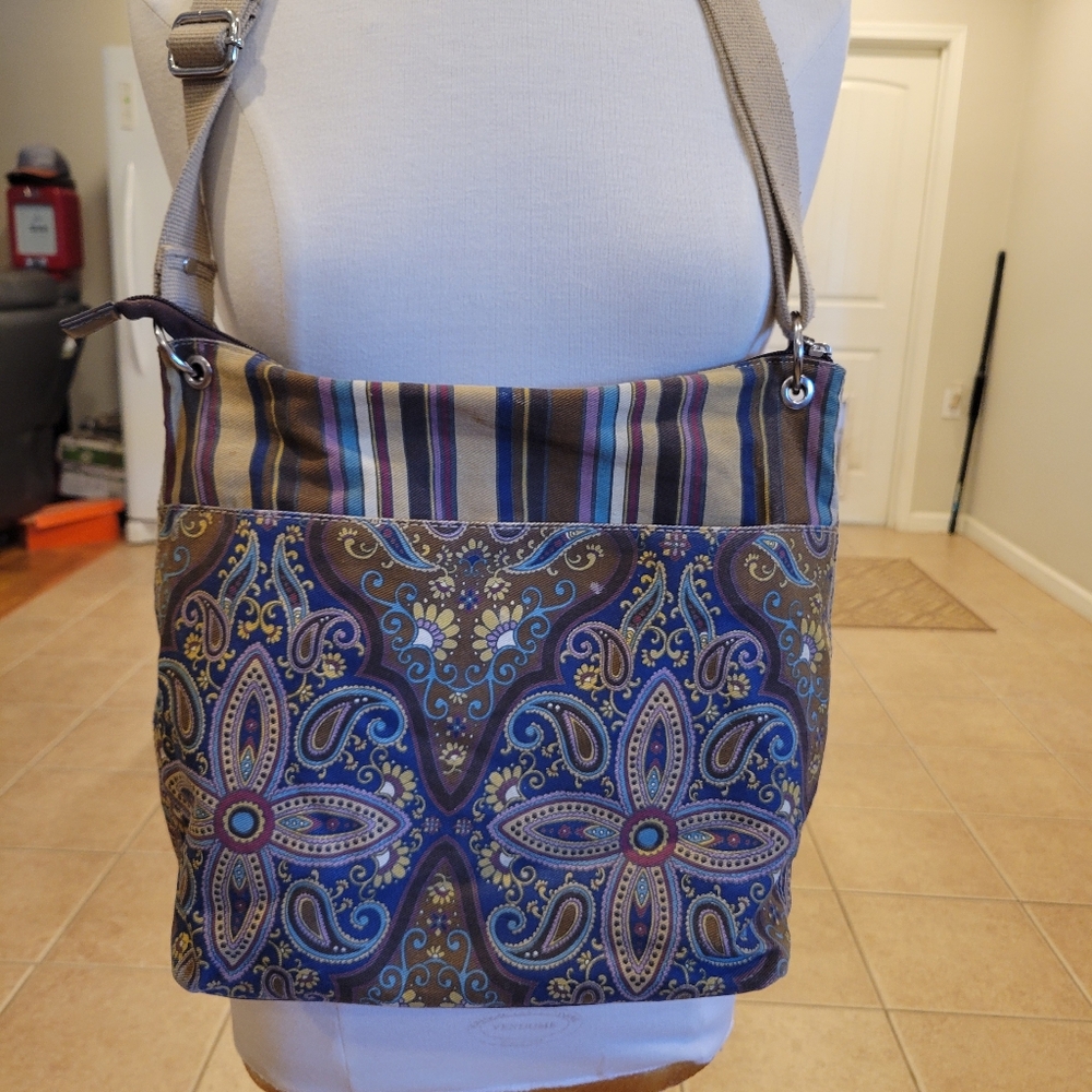 🦮EUC~ RELIC SHOULDERBAG/CROSSBODY